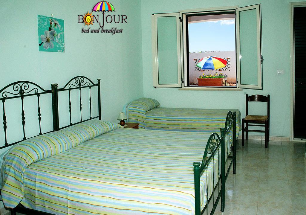 Bonjour Panzió Morciano di Leuca Szoba fotó